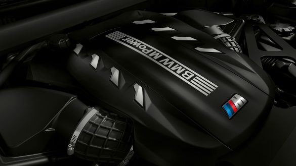 BMW X5 M High-Performance M TwinPower Turbo 8-Zylinder Benzinmotor